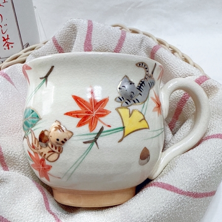 【京燒】手作立體馬克杯-秋與貓（銀杏紅葉）