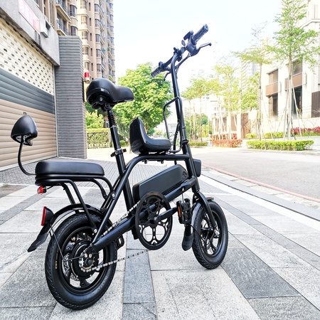 玩板ONBOARD F1 E-BIKE ▊12輕量好攜帶電池可拆~電動親子車