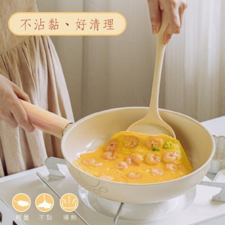 【逛逛市集】韓式小熊熊陶瓷不沾煎鍋 24cm （鍋子 不沾鍋 平底鍋 不沾鍋炒鍋 不沾平底 炒鍋 炒菜鍋）