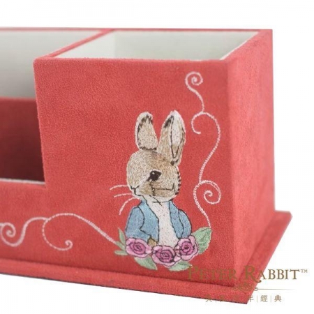 【PETER RABBIT 比得兔】仿麂皮電繡置物盒 - 3 色