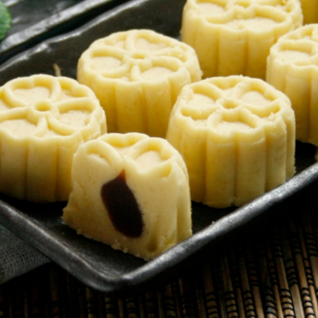 【好神】皇室御用小點冰心綠豆糕（300g/15顆/盒）3盒
