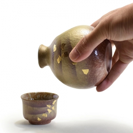 【九谷燒】手作清酒杯壺組-金箔彩  限時77折/售價已是折扣價
