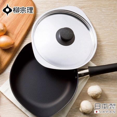 【柳宗理】日本製窒化鐵平底鐵鍋22CM