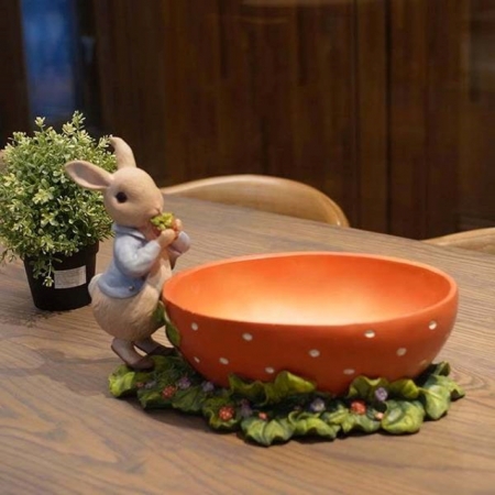 10月購物節限定特惠~【PETER RABBIT 比得兔】比得兔大＋小草莓置物盒