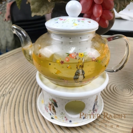 【PETER RABBIT 比得兔】比得兔經典花茶壺 - 一壺二杯碟一點心盤