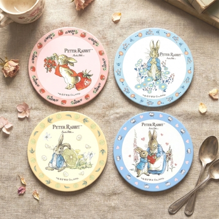 【PETER RABBIT 比得兔】陶瓷吸水杯墊4入組 （4款圖案:花草世界/莓果花香/溫馨情懷/清新香檸）